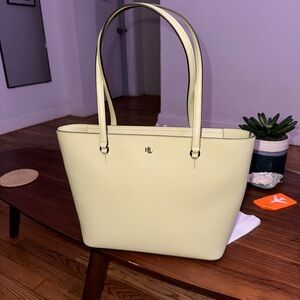 Lauren Ralph Lauren Medium Karly Crosshatch leather Light Olive Tote Bag